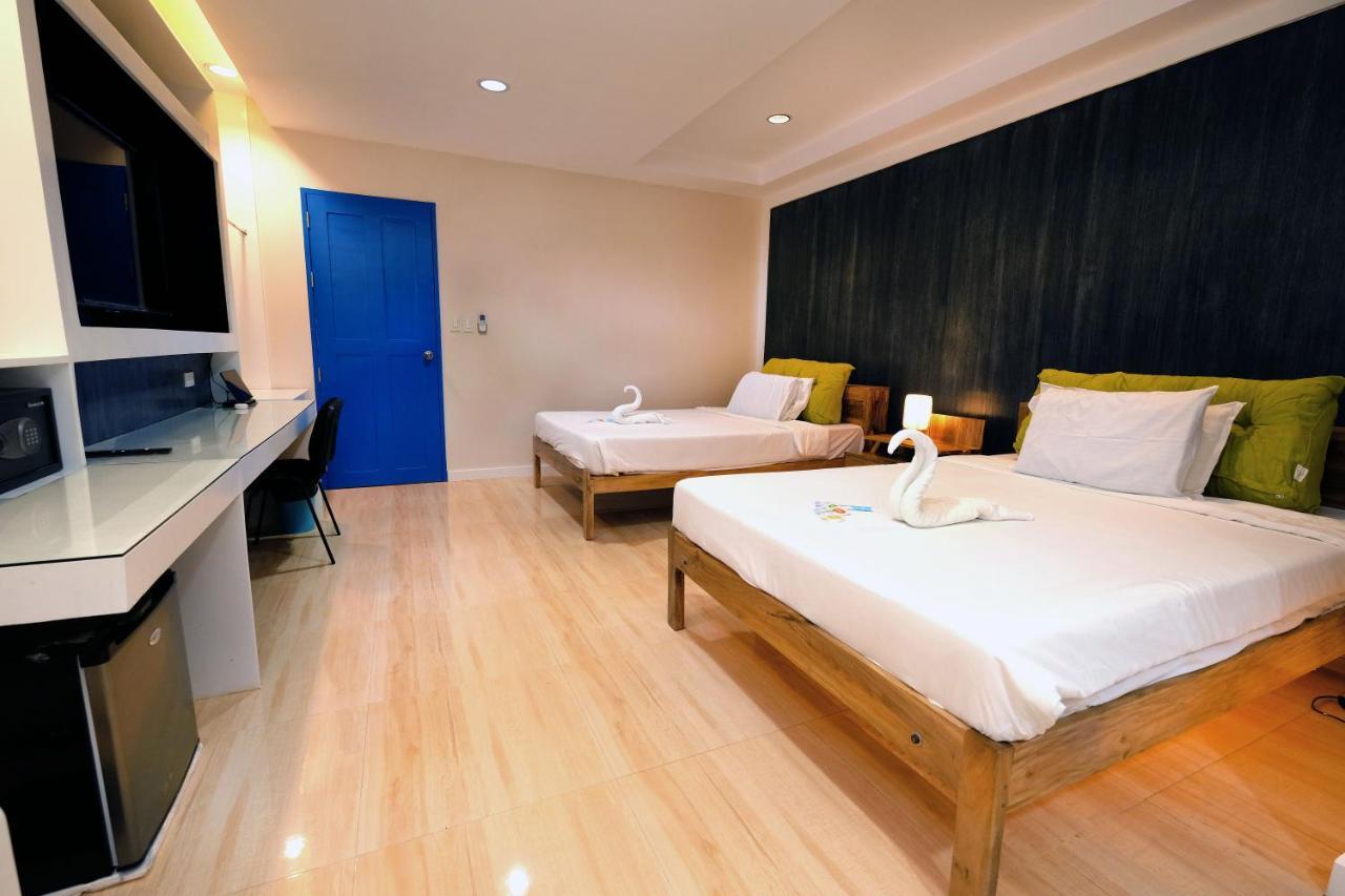 Pescadores Suites Moalboal Exterior foto