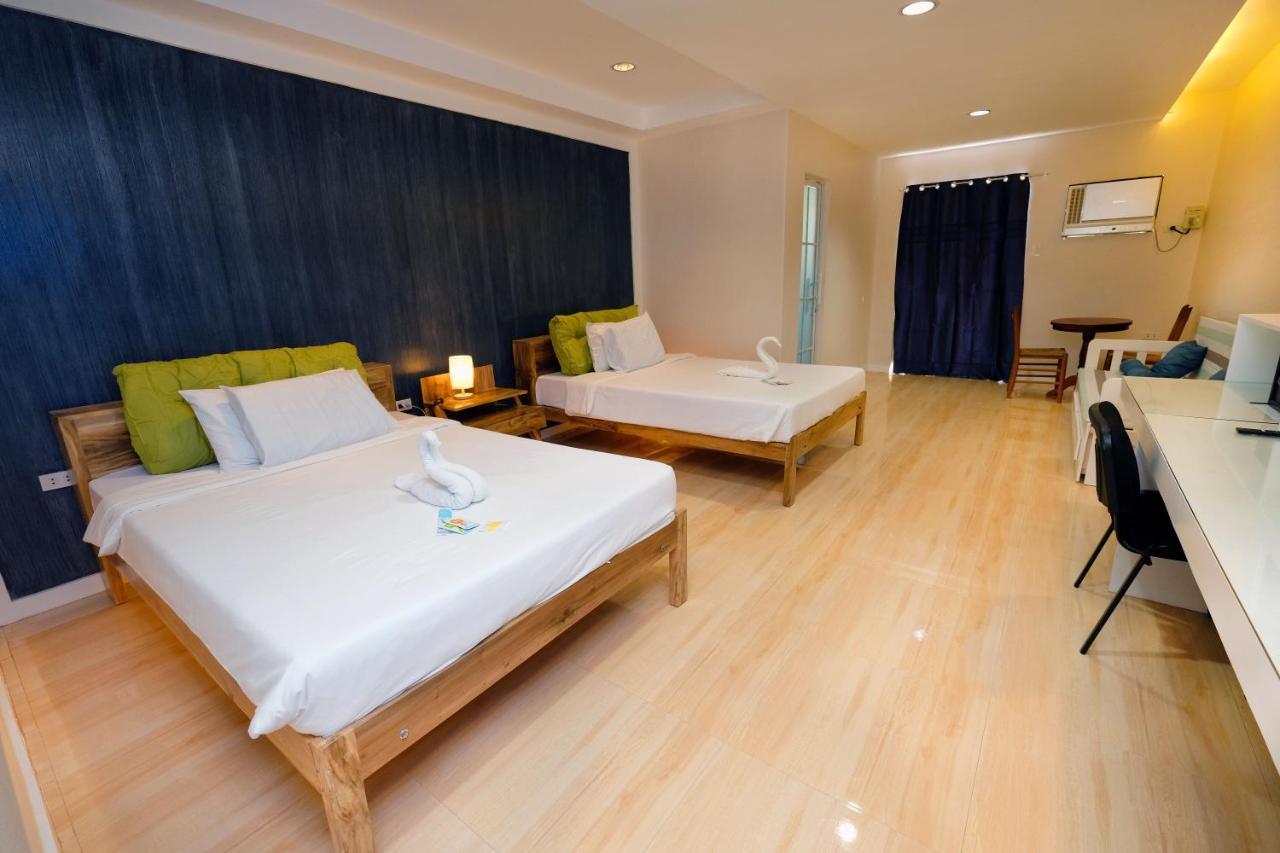 Pescadores Suites Moalboal Exterior foto
